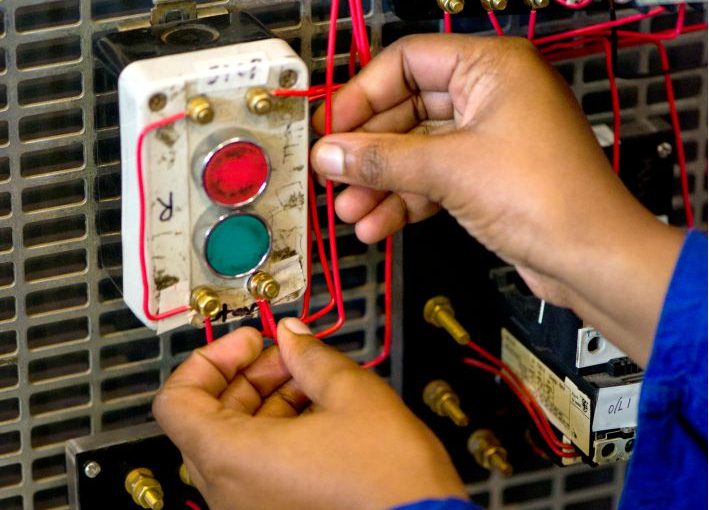 Learning Basic Wiring for Electricians