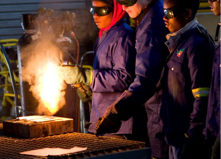 CO2 Welding Group Learning