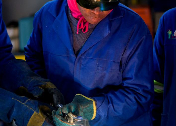 Learner being Guided in CO2 Welding