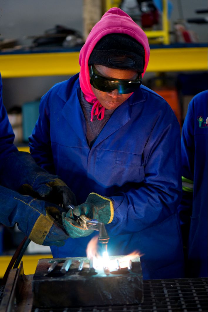 Learning to CO2 Weld